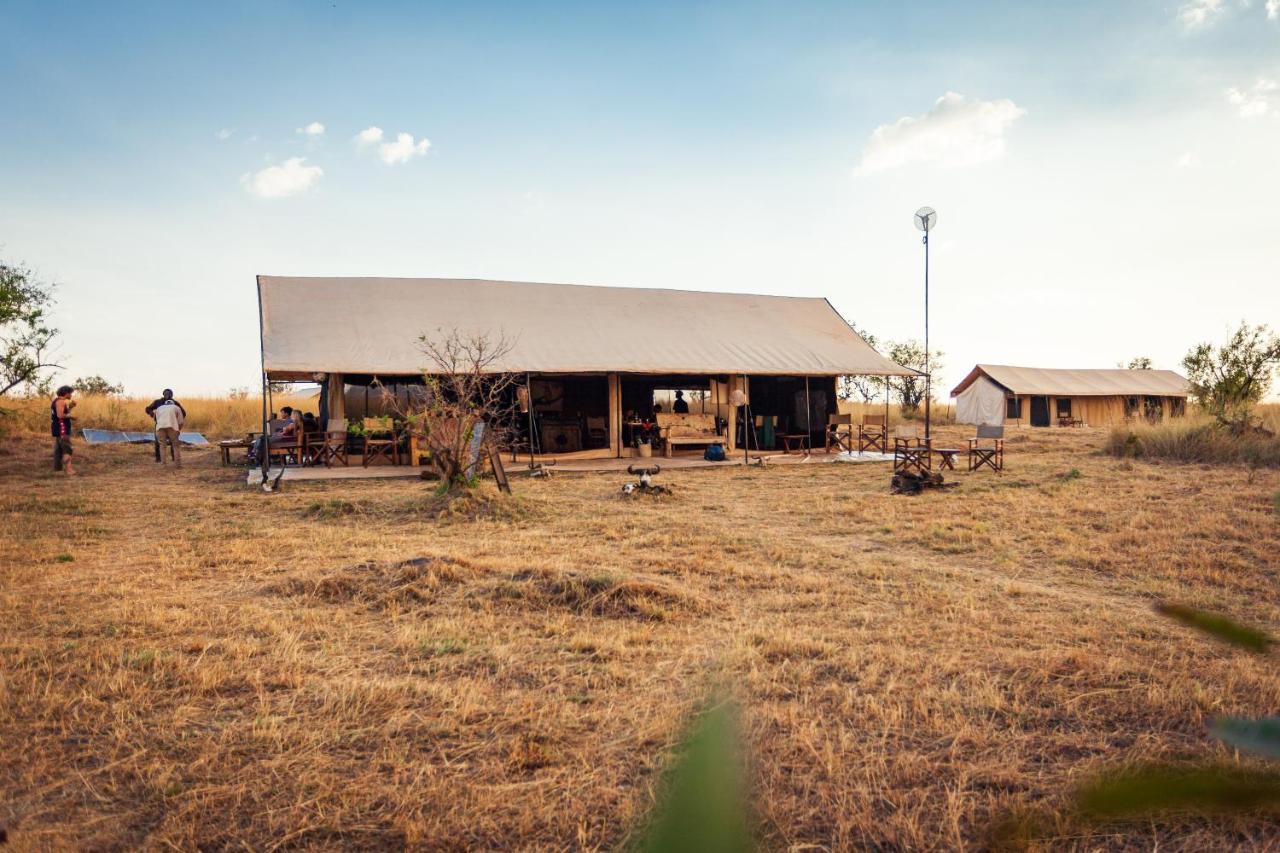 Gnu Mara River Camp 塞伦盖蒂 外观 照片